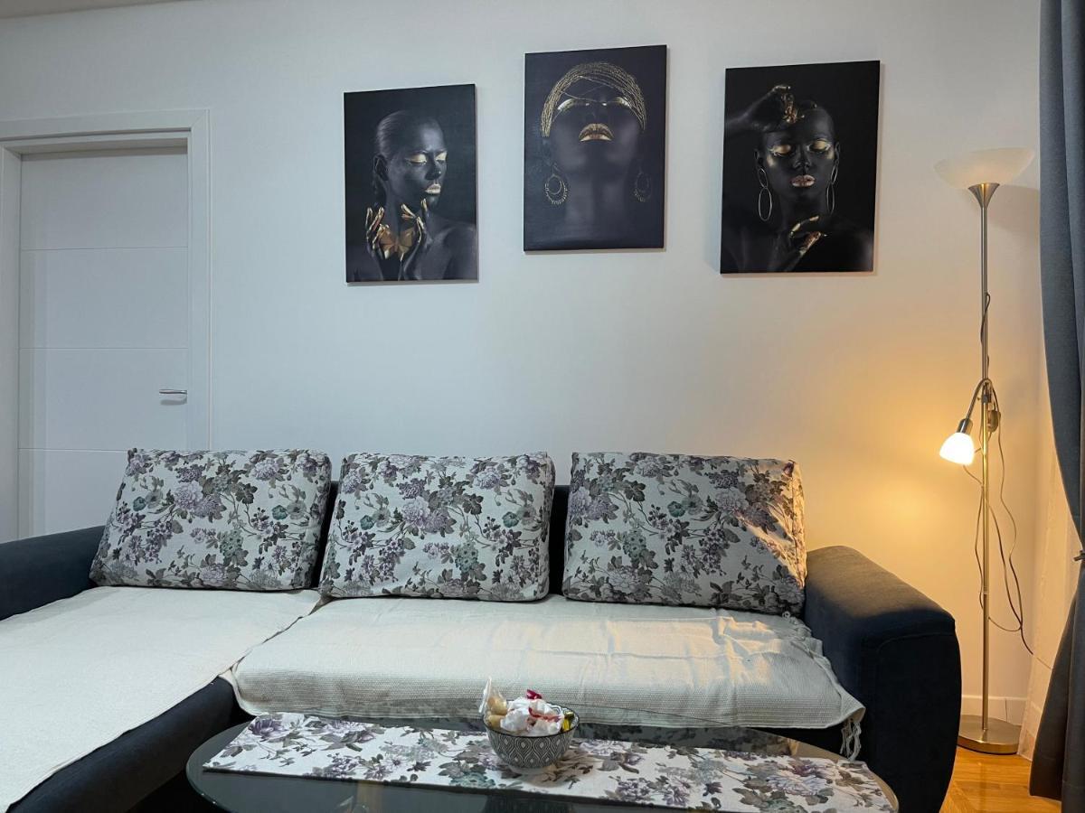 Apartman Mdb Szabadka Kültér fotó