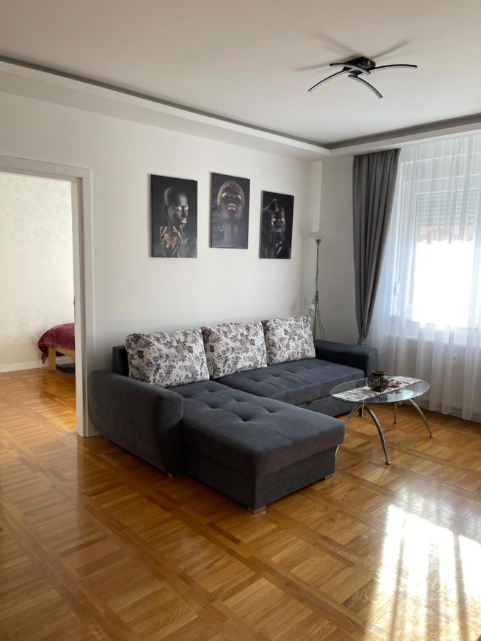 Apartman Mdb Szabadka Kültér fotó